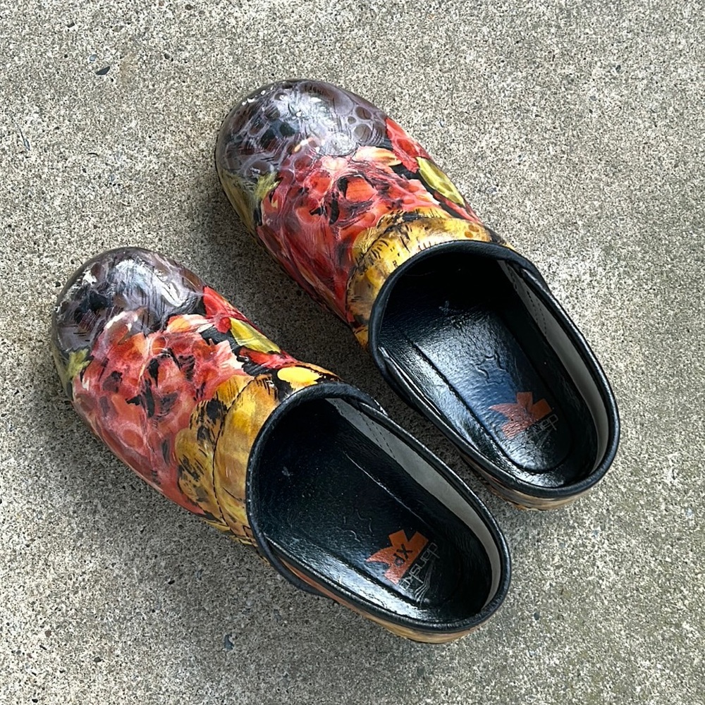 Dansko XP Clog Shoes